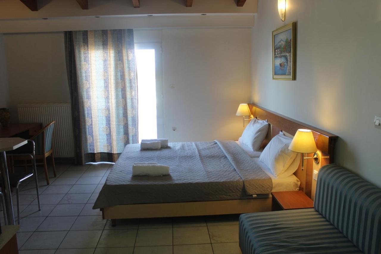 Le Chris Central Apartments Réthymnon Extérieur photo