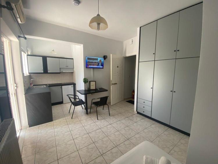 Le Chris Central Apartments Réthymnon Extérieur photo